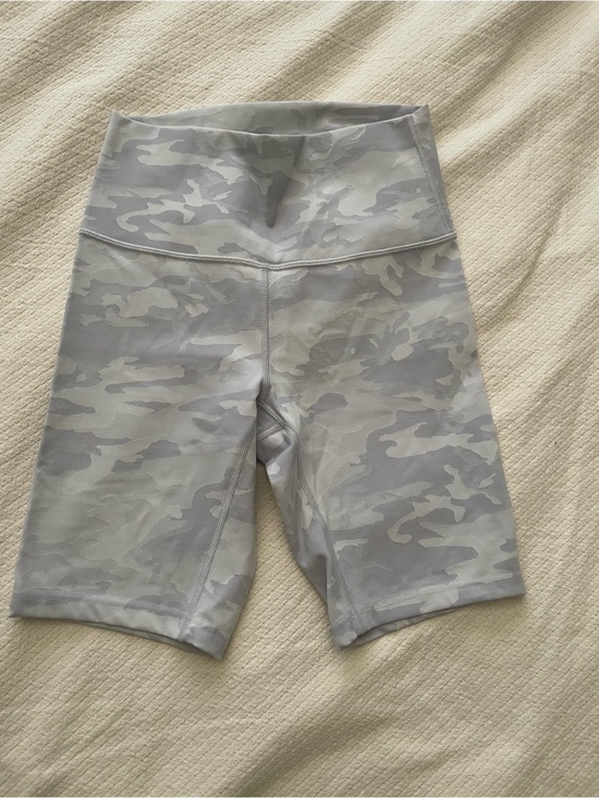 lululemon athletica Pants - Lululemon High-Waist Grey Camo Women’s Bike Shorts